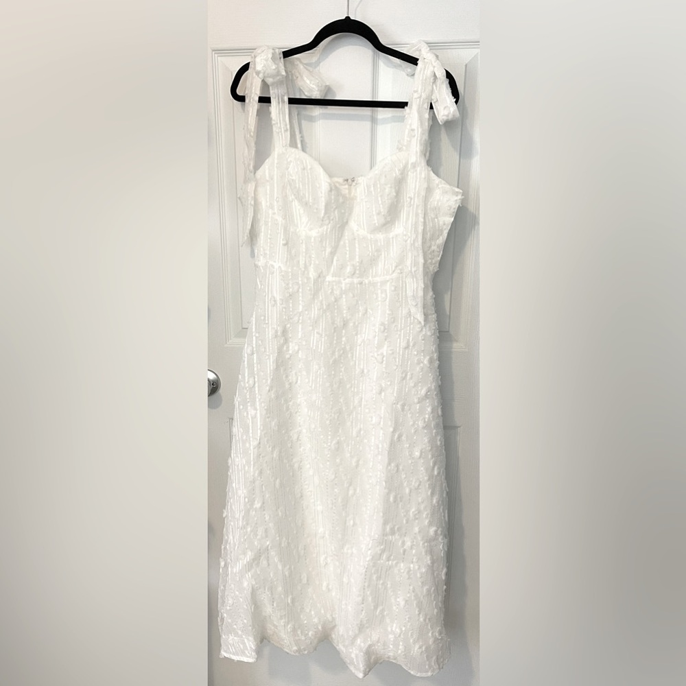 💐 LULUS White Puff Tie Strap Midi Bridal Evening Dress Women’s Size XL Prom
